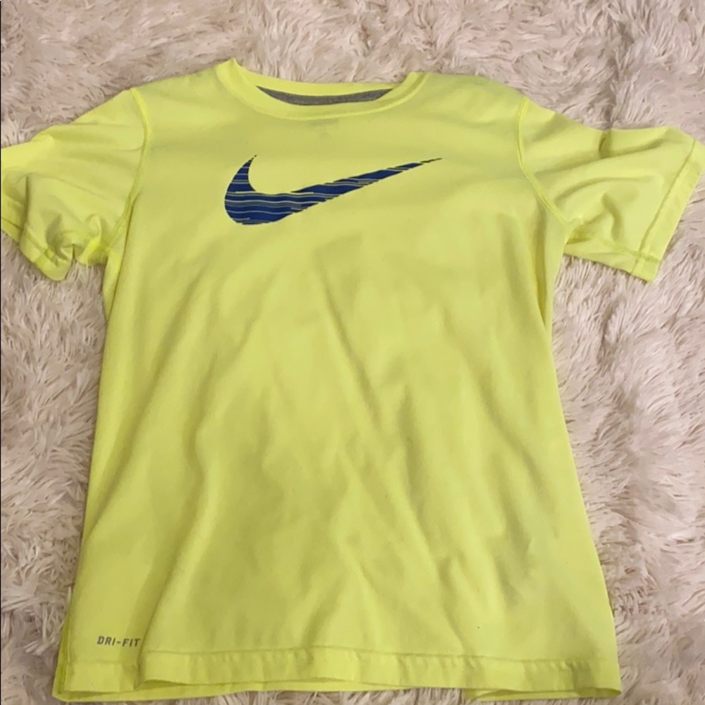 Boys Nike T-Shirt Bundle - Picture 4 of 5
